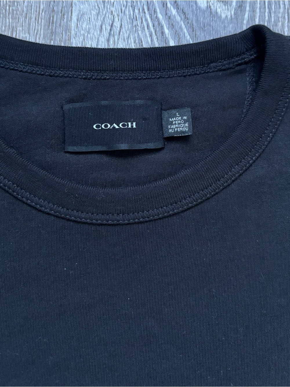 Coach Men’s Black Embossed Logo Crewneck Tee Size L - Picture 3 of 4